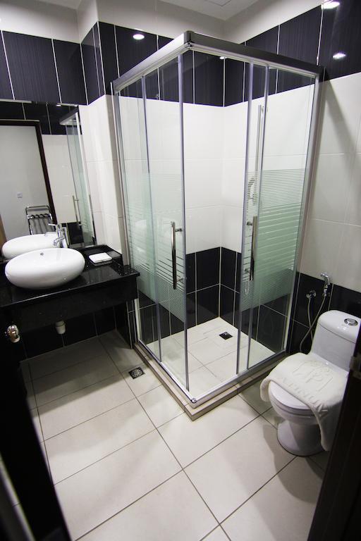 Putatan Platinum Hotel 3*